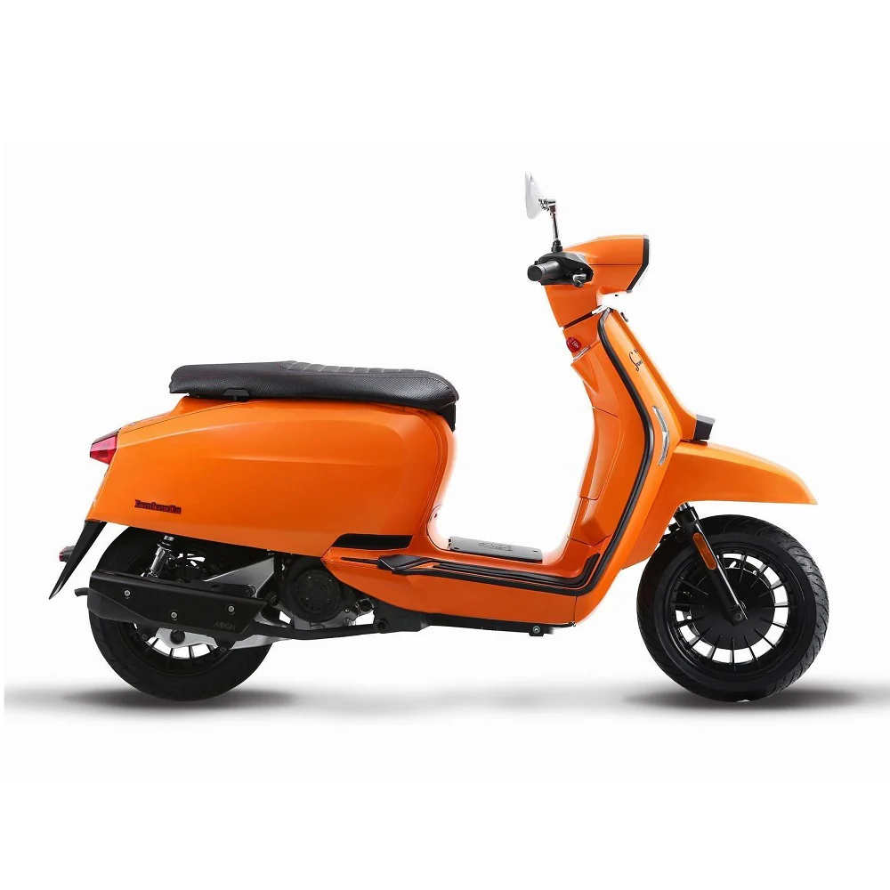 Lambretta V50 Scooter - Image 3