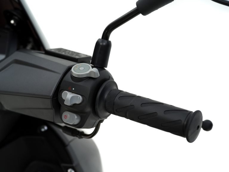 Lifan E4 3000 Electric Scooter - Image 5