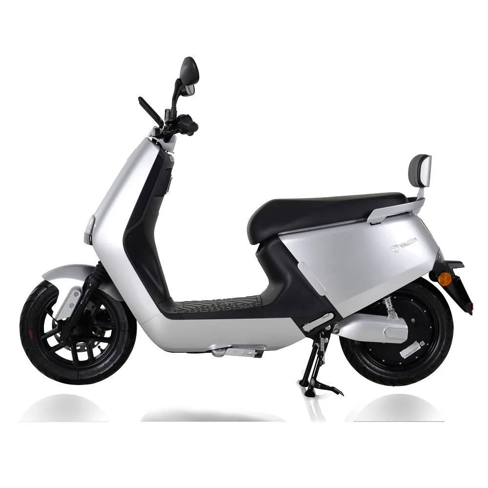 Yadea G5 Lithium Scooter - Image 2